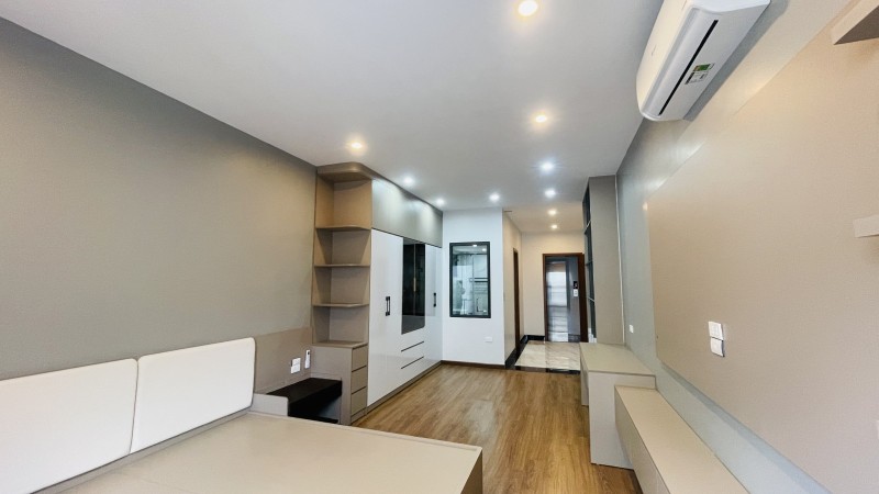 Bán nhà Bồ Đề,Long Biên 5 tầng,55m oto đỗ cổng nhỉnh 12 tỷ - Ảnh 4